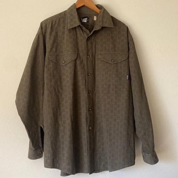 Patagonia sz L organic cotton long sleeve button down great pre owned condition - Picture 1 of 5